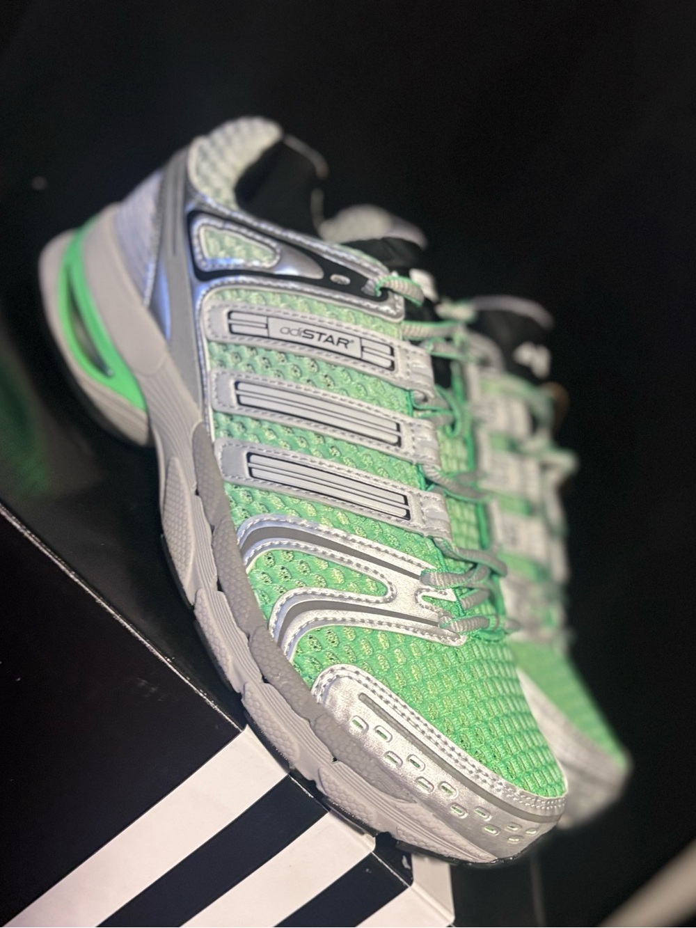 adidas adiSTAR Control 5 Green Silver Running Shoes - Picture 4 of 6